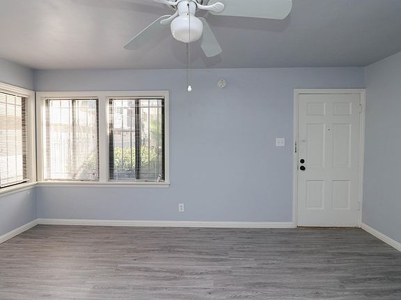 4th image of 717 E Medio St #11