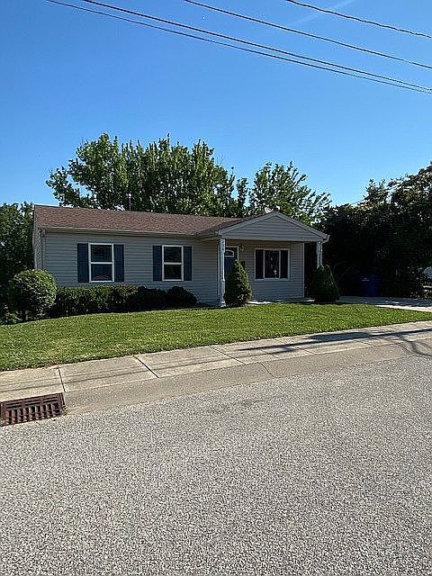 1st image of 230 Harriet St