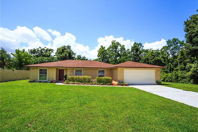 1st image of 1005 Newcastle Ct
