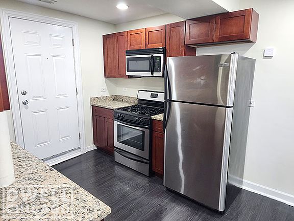 4th image of 4014 N Central Park Ave #4022