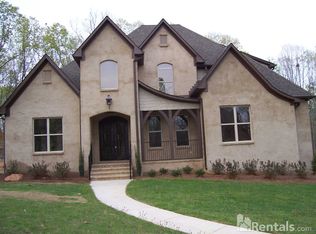 2034 Liv Dr, Trussville, AL 35173