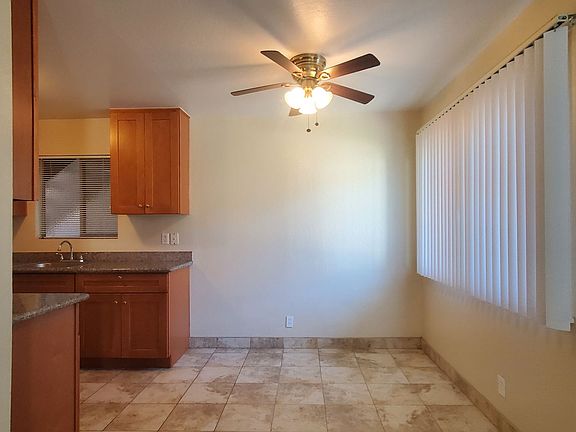 4th image of 3036-3024 Huff Ave #25