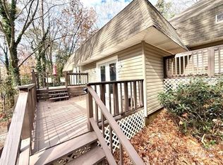 2133 Manawa Ln, Tega Cay, SC 29708