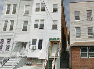 662 Eagle Ave, Bronx, NY 10455