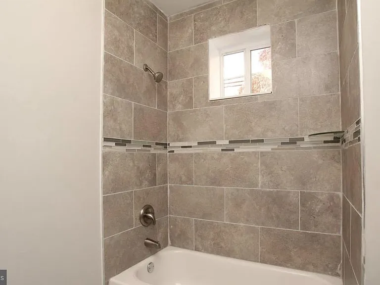 758 N 43rd St — Photo 14