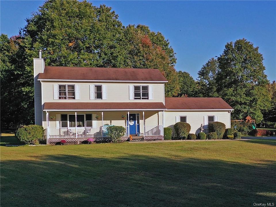 1st image of 29 Simons Dr