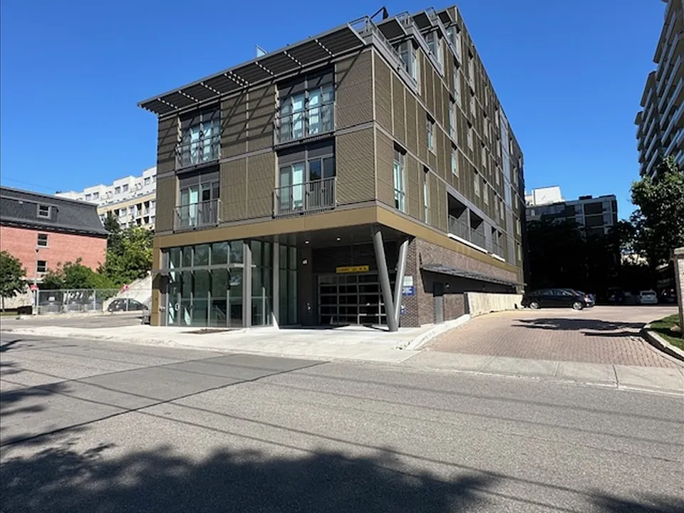 51 David St #503