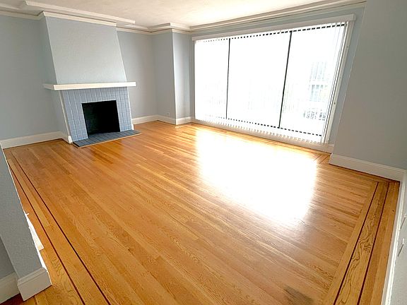 3rd image of 1730 26th Ave