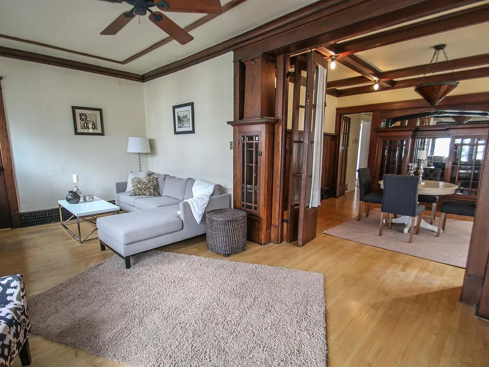 Living and dining_Upper