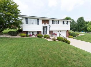 1205 W Fir Dr, Latrobe, PA 15650