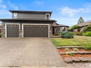 18938 Cathy Adams Dr, Oregon City, OR 97045