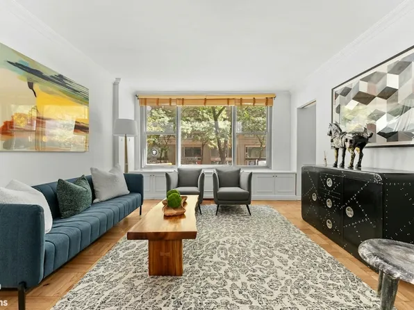 169 East 69th Street image 1 of 17