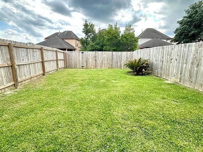 18163 Pinehurst Dr — Photo 18