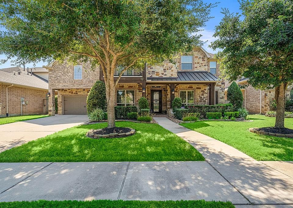 1st image of 27123 Barrington Lodge Ln