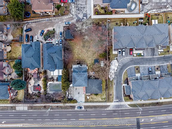 5th image of 1478 Altona Rd