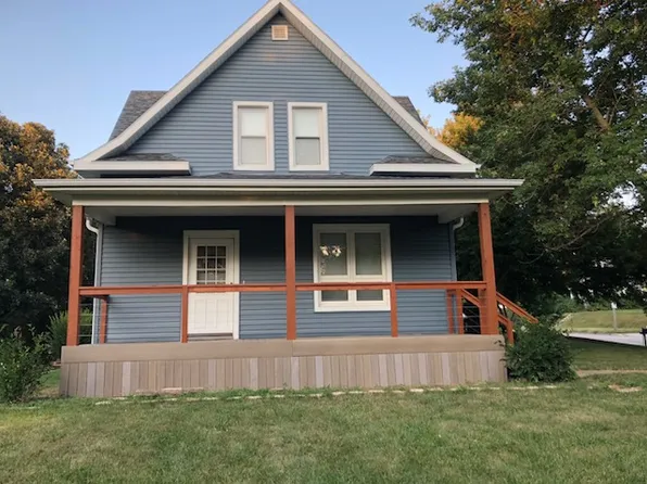 606 E Grove St, West Point, NE 68788