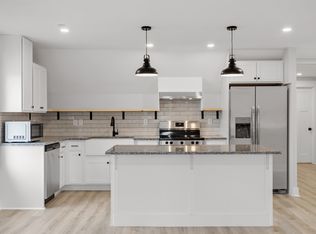 843 Main St #201, Clinton, MA 01510