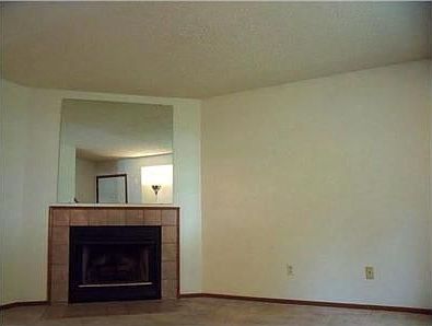 3rd image of 5948 Brady Dr