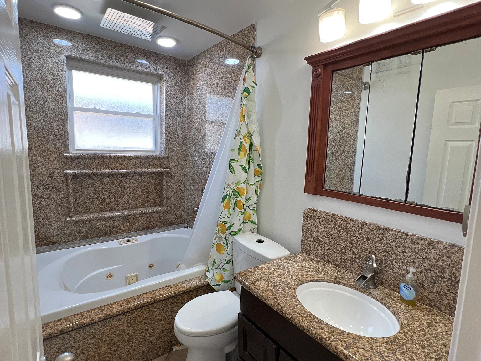 854 Orion Ave — Photo 4