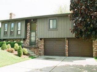 134 Cedarwood Dr, Pittsburgh, PA