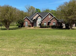1420 Cedar Creek Ln, Starkville, MS 39759
