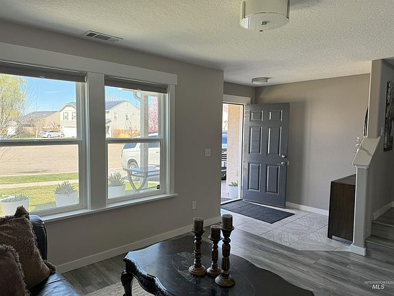 5th image of 8051 E Wolcott Ct