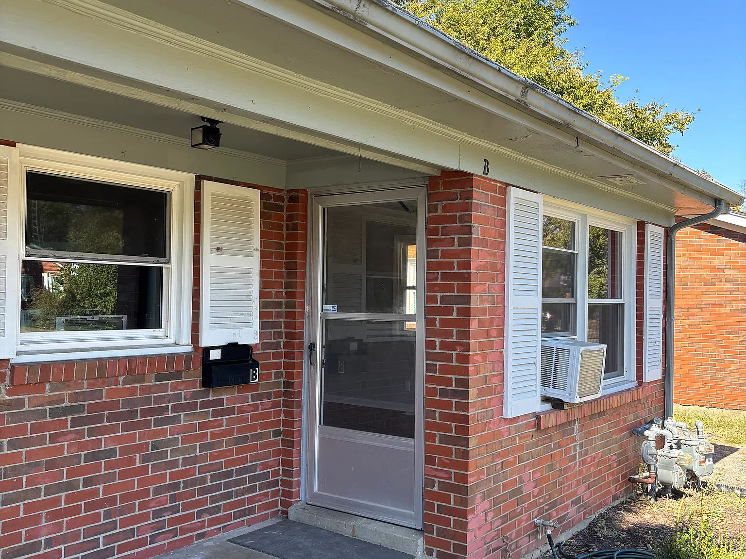 2 bed, 775 sqft, $1,150 — Photo 1