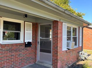 2264 Winterberry Dr #B, Lexington, KY 40504