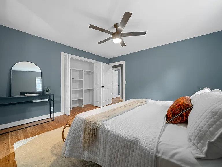 1923 Britt Pl #C — Photo 6