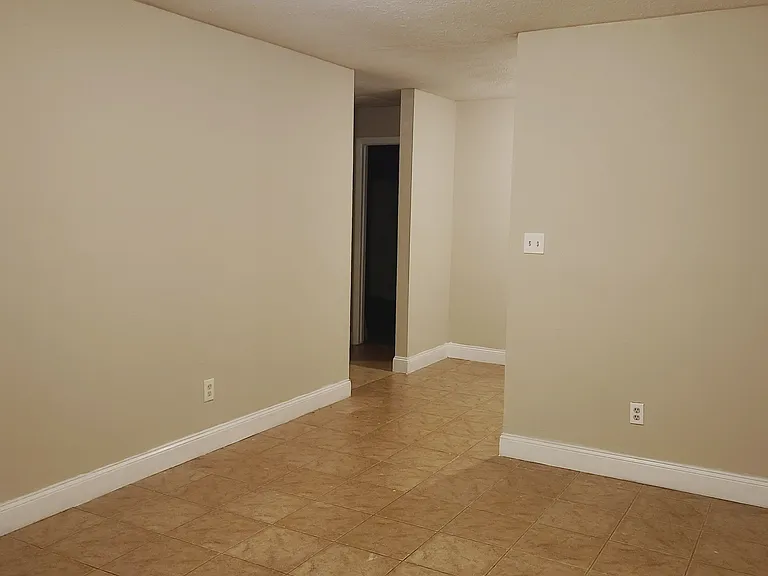 1648 Pinedale Cir NW #1650 — Photo 3