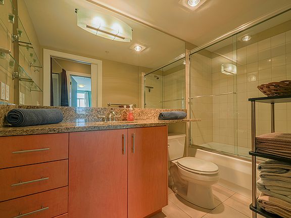 5th image of 5650 24th Ave NW Unit 304