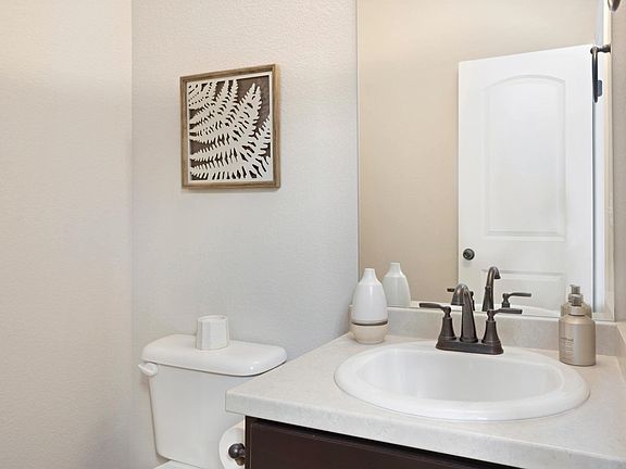 5th image of 5551 29th St #2913