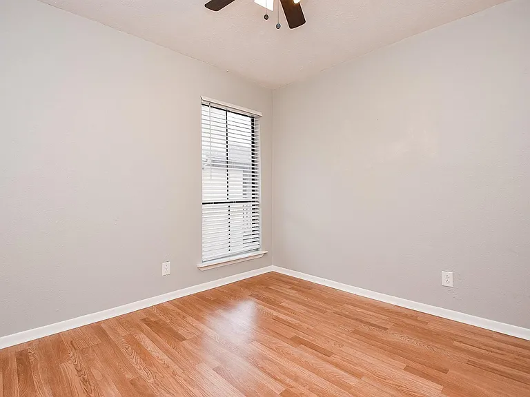 5000 Milwee St #74 — Photo 30