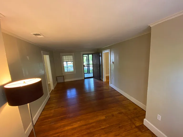 1725 Faxon Ave — Photo 10