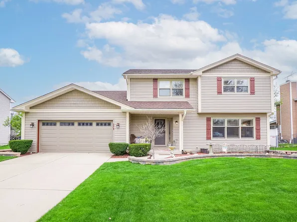 978 Almond Dr, Aurora, IL 60506