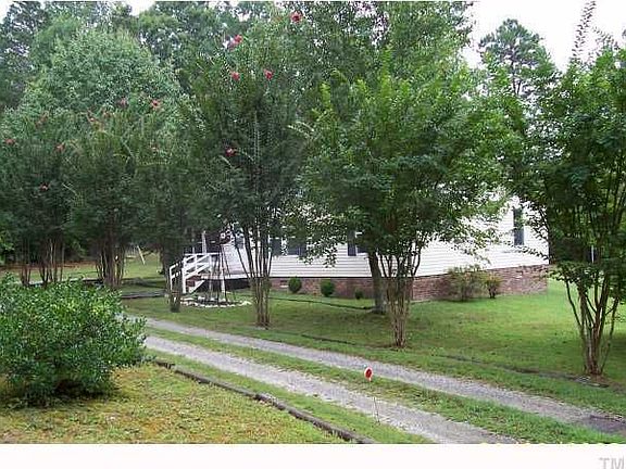 2nd image of 3508 Blackberry Ln
