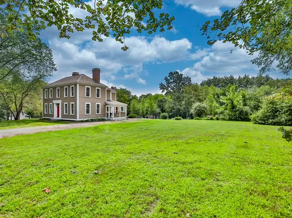 137 Mill St, Lancaster, MA 01523