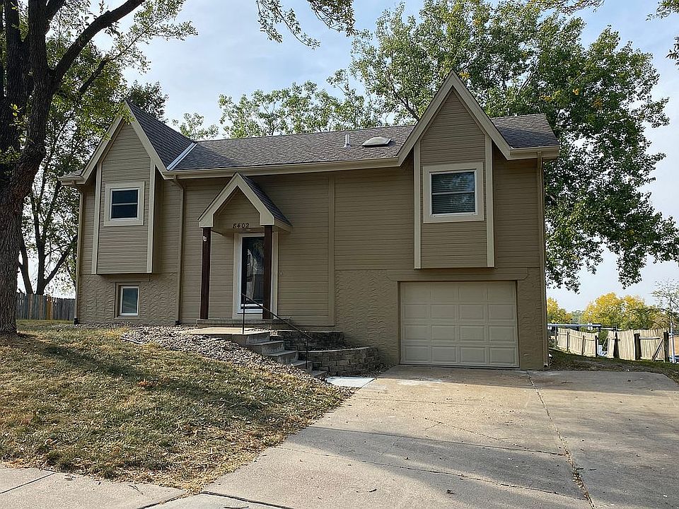 1st image of 8402 S 143rd Ave