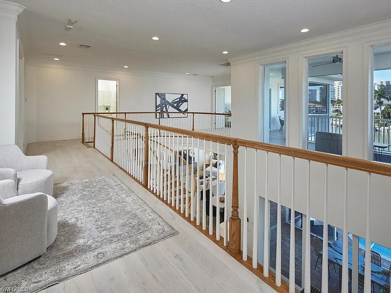 4419 Crayton Rd — Photo 41