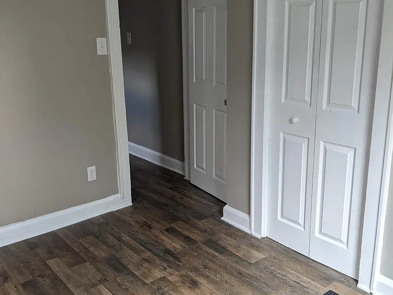 4101 Cornelius Ave — Photo 7