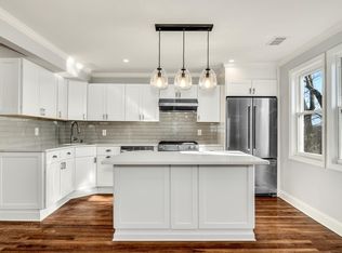 295 Bruce Park Ave #1, Greenwich, CT 06830