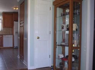 908 Aquaview Dr, Kernersville, NC 27284