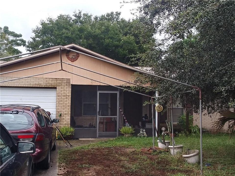 1st image of 221 S Poinsetta Dr