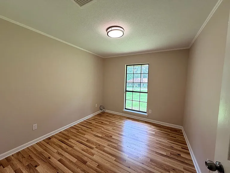 5047 Town North Dr — Photo 21
