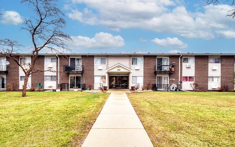 1st image of 9575 N Terrace Pl Unit 2I