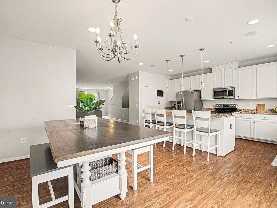 1st image of 14798 Mason Creek Cir