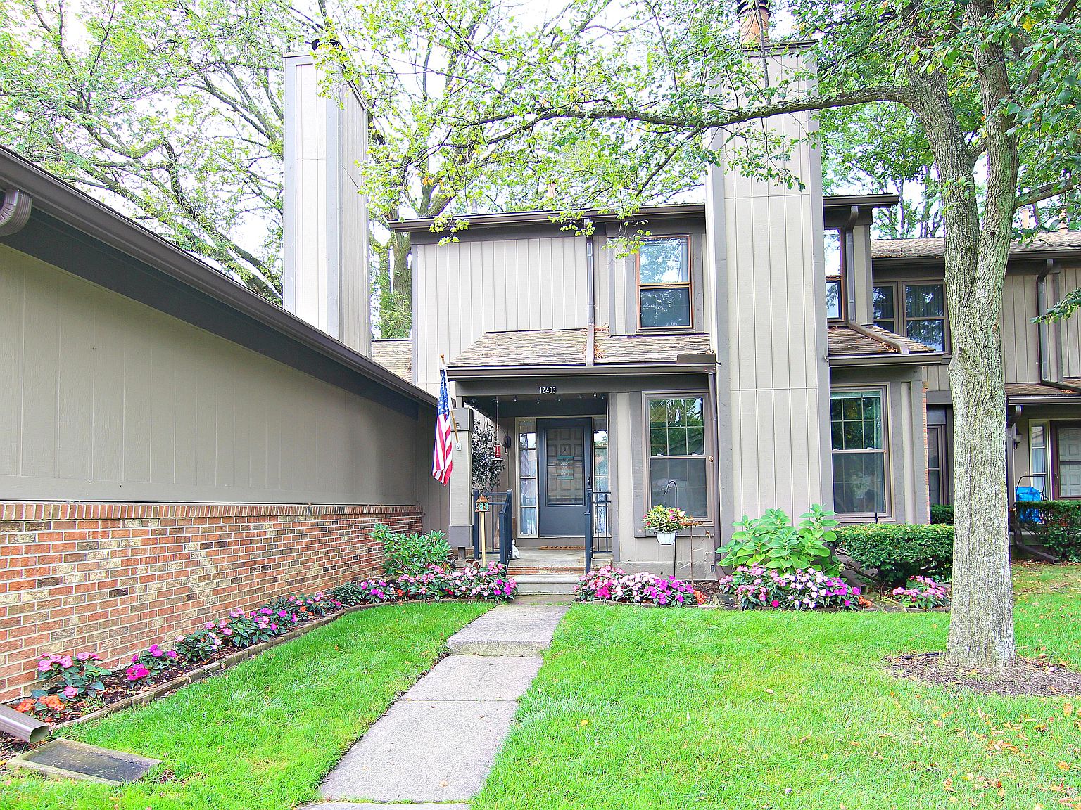12403 Woodgate Dr, Plymouth, MI 48170 Zillow