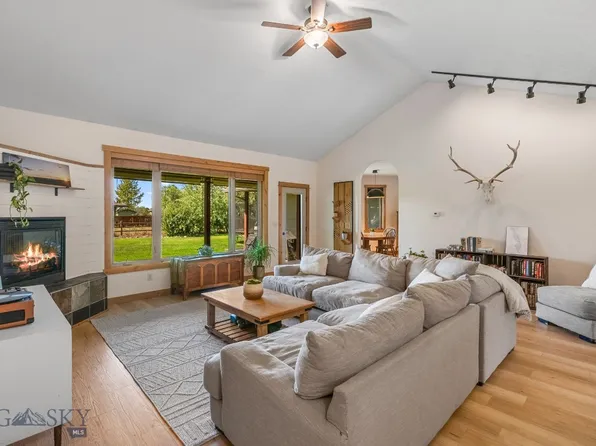 540 Coral Dr, Belgrade, MT 59714