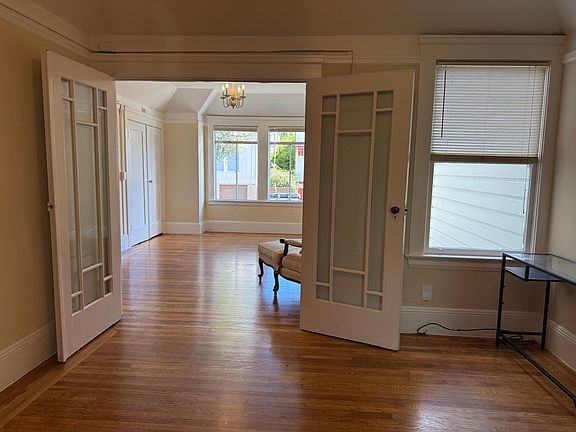2nd image of 2226 Cabrillo St #2226