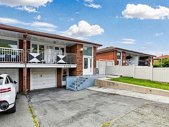 3rd image of 3126 Redbank Cres